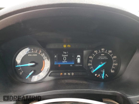 2017 Ford Police Interceptor Utility z VIN 1FM5K8AT7HGD60193, wystawiony jako Copart lot #46113325 z przebiegiem 135 014 mil mil oraz Szkoda całkowita • Salvage title. Historia ofert i sprzedaży dostępna na DreamBid. Obrazek 9.