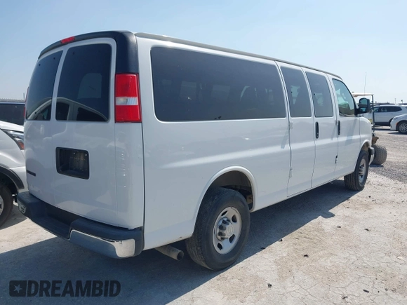 2020 Chevrolet Express Passenger LS с VIN 1GAZGNFG0L1242167, выставлен на аукционе IAAI как лот 42449725 с пробегом 36 919 миль миль и . История ставок и продаж доступна на DreamBid. Изображение 4.