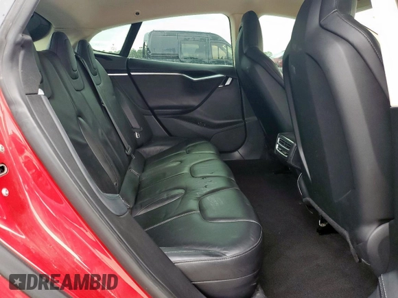 2014 Tesla Model S 60 with VIN 5YJSA1H11EFP43669, listed as a Copart auction lot 62368605 with Not provided miles and Salvage title. Bid and sale history available at DreamBid. Image 10.