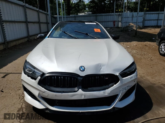 2024 BMW 8 Series M850i with VIN WBAGV8C06RCN49236, listed as a Copart auction lot 88115505 with 0 mi miles and Salvage Title. Bid and sale history available at carsss.com. Image 5.