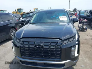 2024 Hyundai Palisade Limited z VIN KM8R5DGE9RU681973, wystawiony jako IAAI lot #42245991 z przebiegiem 28 258 mil mil oraz . Historia ofert i sprzedaży dostępna na DreamBid. Obrazek 12.