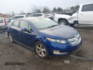 2013 Chevrolet Volt with VIN 1G1RC6E42DU126686, listed as a IAAI auction lot 41846360 with 202,456 mi miles and . Bid and sale history available at carsss.com. Image 1.