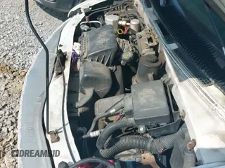 2000 Chevrolet Astro Cargo with VIN 1GCDM19W4YB176729, listed as a IAAI auction lot 42670925 with 291,957 mi miles and . Bid and sale history available at DreamBid. Image 12.