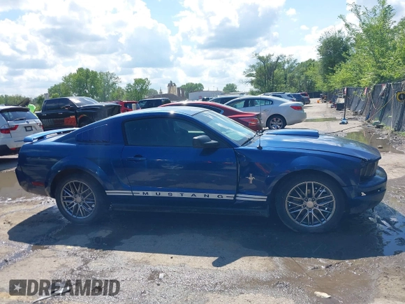 2006 Ford Mustang Standard with VIN 1ZVFT80N565158094, listed as a IAAI auction lot 42168152 with 179,778 mi miles and . Bid and sale history available at DreamBid. Image 13.