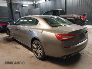 2015 Maserati Quattroporte S Q4 z VIN ZAM56RRAXF1158381, wystawiony jako IAAI lot #39717772 z przebiegiem 100 836 mil mil oraz . Historia ofert i sprzedaży dostępna na DreamBid. Obrazek 3.