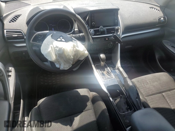 2020 Mitsubishi Eclipse Cross ES z VIN JA4AS3AA6LZ036325, wystawiony jako Copart lot #51579455 z przebiegiem 109 335 mil mil oraz Szkoda całkowita • Salvage title. Historia ofert i sprzedaży dostępna na DreamBid. Obrazek 8.