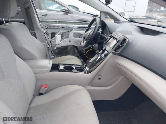 2013 Toyota Venza LE with VIN 4T3BK3BB6DU090971, listed as a IAAI auction lot 41633867 with 134,221 mi miles. Bid and sale history available at carsss.com. Image 5.