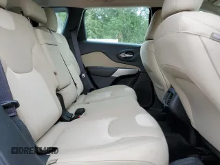2017 Jeep Cherokee Altitude z VIN 1C4PJLAS8HW585318, wystawiony jako Copart lot #57315775 z przebiegiem 65 398 mil mil oraz Szkoda całkowita • Salvage title. Historia ofert i sprzedaży dostępna na DreamBid. Obrazek 11.