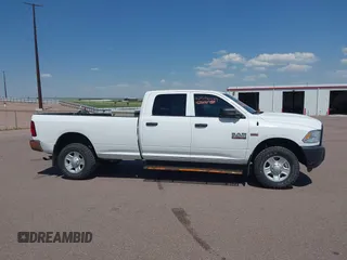 2014 Ram 2500 Tradesman with VIN 3C6UR5HJ6EG243386, listed as a IAAI auction lot 42530439 with 229,689 mi miles and . Bid and sale history available at DreamBid. Image 13.