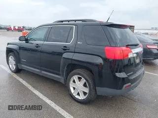 2011 GMC Terrain SLT-1 z VIN 2CTFLVEC5B6430963, wystawiony jako IAAI lot #42452958 z przebiegiem 131 325 mil mil oraz . Historia ofert i sprzedaży dostępna na DreamBid. Obrazek 3.