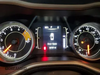 2017 Jeep Cherokee Altitude с VIN 1C4PJMAS0HW605681, выставлен на аукционе Copart как лот 41927415 с пробегом 82 797 миль миль и Списание • Salvage title. История ставок и продаж доступна на DreamBid. Изображение 9.