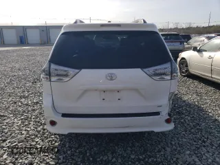 2014 Toyota Sienna SE with VIN 5TDXK3DCXES498422, listed as a Copart auction lot 51060775 with 131,541 mi miles and Clean Title. Bid and sale history available at DreamBid. Image 6.
