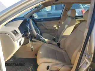 2005 Volkswagen Jetta 2.5L with VIN 3VWRF71K95M626016, listed as a Copart auction lot 75095434 with 124,789 mi miles and Clean title. Bid and sale history available at DreamBid. Image 7.