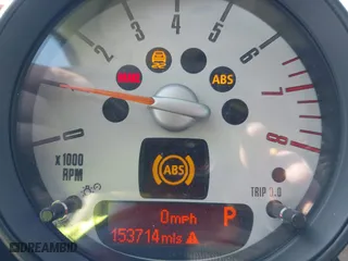 2013 MINI Cooper Countryman with VIN WMWZB3C52DWM07621, listed as a IAAI auction lot 42085389 with 153,714 mi miles. Bid and sale history available at carsss.com. Image 7.