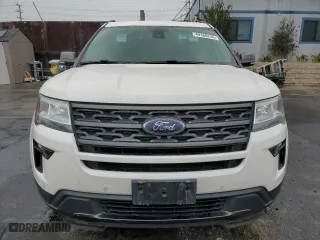 2019 Ford Explorer XLT with VIN 1FM5K7DH0KGB27796, listed as a Copart auction lot 49160255 with 108,207 mi miles and Salvage Title. Bid and sale history available at carsss.com. Image 5.