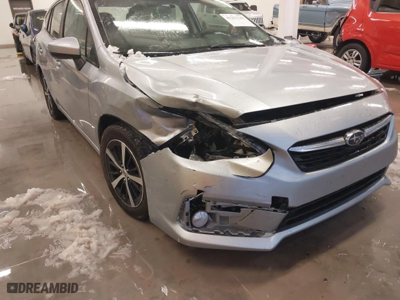 2022 Subaru Impreza Premium with VIN 4S3GTAV61N3713701, listed as a IAAI auction lot 41251742 with 72,603 mi miles. Bid and sale history available at carsss.com. Image 6.