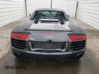 2014 Audi R8 z VIN WUASUAFG4EN001365, wystawiony jako Copart lot #58440864 z przebiegiem 67 980 mil mil oraz Szkody całkowita. Historia ofert i sprzedaży dostępna na DreamBid. Obrazek 6.