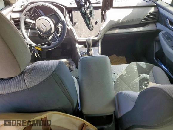 2020 Subaru Legacy Premium z VIN 4S3BWAC6XL3024791, wystawiony jako Copart lot #57331115 z przebiegiem Nie podano mil oraz Szkoda całkowita • Salvage title. Historia ofert i sprzedaży dostępna na DreamBid. Obrazek 8.