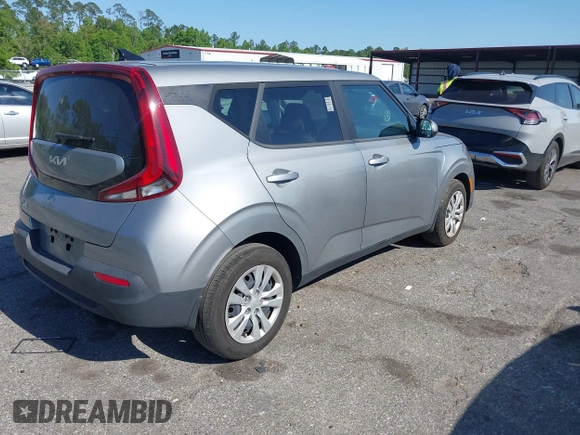 2022 Kia Soul LX with VIN KNDJ23AU3N7836692, listed as a IAAI auction lot 42066829 with 7,868 mi miles. Bid and sale history available at carsss.com. Image 4.