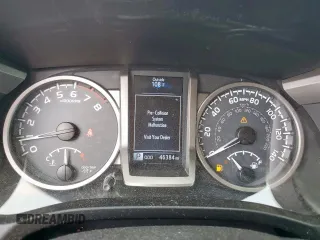 2019 Toyota Tacoma SR5 with VIN 5TFAZ5CN5KX085412, listed as a Copart auction lot 61011315 with 46,384 mi miles and Salvage title. Bid and sale history available at DreamBid. Image 9.