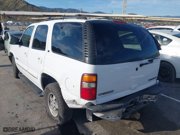 2001 Chevrolet Tahoe LS with VIN 1GNEK13T91R134375, listed as a IAAI auction lot 41846749 with 163,440 mi miles. Bid and sale history available at carsss.com. Image 3.