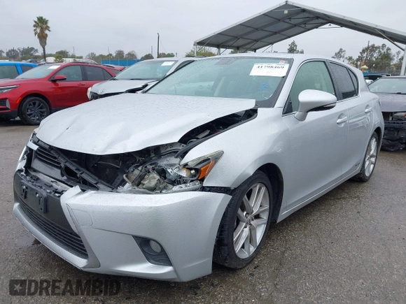 2014 Lexus CT 200h Hybrid with VIN JTHKD5BH0E2173721, listed as a IAAI auction lot 41798469 with 124,337 mi miles. Bid and sale history available at carsss.com. Image 17.