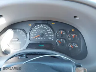 2008 Chevrolet TrailBlazer LT w/1LT with VIN 1GNDS13S282146454, listed as a IAAI auction lot 41236241 with 358,480 mi miles. Bid and sale history available at carsss.com. Image 7.