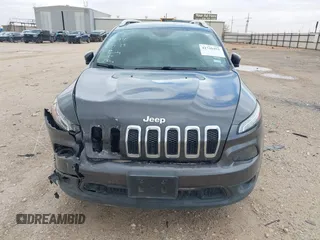2014 Jeep Cherokee Latitude z VIN 1C4PJLCS1EW319194, wystawiony jako IAAI lot #41710491 z przebiegiem 108 136 mil mil oraz . Historia ofert i sprzedaży dostępna na DreamBid. Obrazek 12.