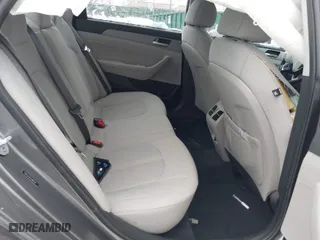 2019 Hyundai Sonata Sport with VIN 5NPE34AF5KH806249, listed as a IAAI auction lot 41567922 with 27,649 mi miles. Bid and sale history available at carsss.com. Image 8.
