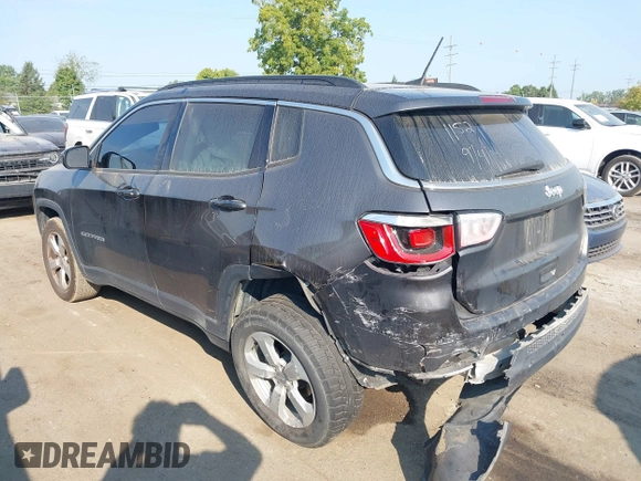 2017 Jeep Compass Latitude with VIN 3C4NJDBB5HT641152, listed as a IAAI auction lot 40330620 with 116,809 mi miles. Bid and sale history available at carsss.com. Image 3.