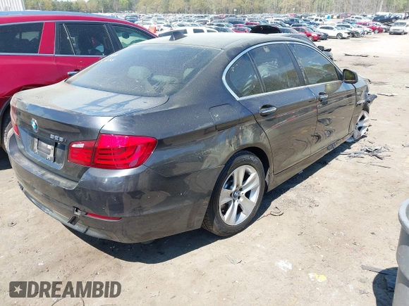 2012 BMW 5 Series 528i with VIN WBAXG5C58CDY28516, listed as a IAAI auction lot 41907803 with 116,499 mi miles. Bid and sale history available at carsss.com. Image 4.