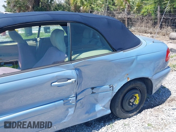 2004 Volvo C70 с VIN YV1NC63D04J047912, выставлен на аукционе IAAI как лот 42299881 с пробегом Не указан миль и . История ставок и продаж доступна на DreamBid. Изображение 13.