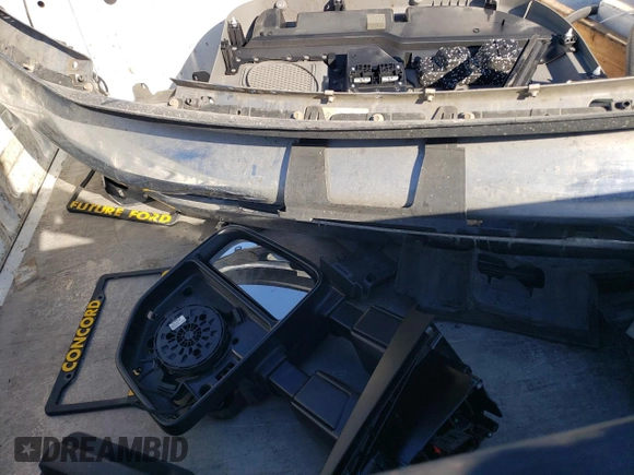 2022 Ford F-250 XL с VIN 1FT7X2AT8NEF41306, выставлен на аукционе Copart как лот 80866194 с пробегом 84 983 миль миль и Списание • Salvage title. История ставок и продаж доступна на DreamBid. Изображение 12.