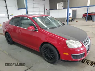 2008 Volkswagen Jetta SE z VIN 3VWRM71K58M033487, wystawiony jako Copart lot #57021855 z przebiegiem 187 167 mil mil oraz Czysty tytuł • Clean title. Historia ofert i sprzedaży dostępna na DreamBid. Obrazek 4.