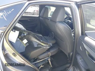 2019 Lexus NX 300 z VIN JTJYARBZ8K2131763, wystawiony jako IAAI lot #41584831 z przebiegiem 110 614 mil mil oraz . Historia ofert i sprzedaży dostępna na DreamBid. Obrazek 8.