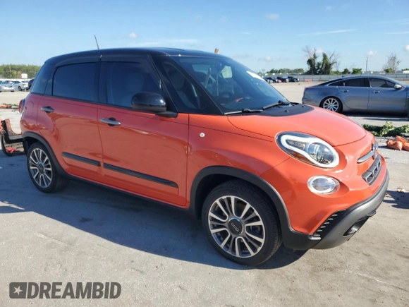 2019 FIAT 500L Trekking with VIN ZFBNFADH7KZ042211, listed as a Copart auction lot 58894534 with 36,997 mi miles and Salvage Title. Bid and sale history available at carsss.com. Image 4.
