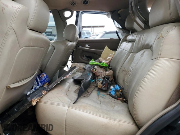 2005 GMC Yukon SLT z VIN 1GKEC13T45R134381, wystawiony jako Copart lot #45040165 z przebiegiem Nie podano mil oraz Szkoda całkowita • Salvage title. Historia ofert i sprzedaży dostępna na DreamBid. Obrazek 11.