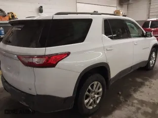 2021 Chevrolet Traverse LT Leather with VIN 1GNEVHKW2MJ248622, listed as a IAAI auction lot 41326904 with 62,859 mi miles. Bid and sale history available at carsss.com. Image 4.