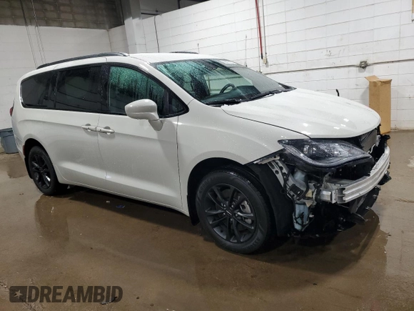 2020 Chrysler Pacifica Launch Edition z VIN 2C4RC3BG6LR290040, wystawiony jako Copart lot #88406525 z przebiegiem 38 670 mil mil oraz Szkoda całkowita • Salvage title. Historia ofert i sprzedaży dostępna na DreamBid. Obrazek 4.