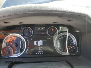 2015 Ram 1500 Outdoorsman z VIN 1C6RR7LT9FS767619, wystawiony jako Copart lot #48422825 z przebiegiem 160 554 mil mil oraz Szkoda całkowita • Salvage title. Historia ofert i sprzedaży dostępna na DreamBid. Obrazek 9.