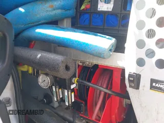 2017 Ram ProMaster City Cargo Tradesman z VIN ZFBERFAB0H6E01531, wystawiony jako IAAI lot #41889780 z przebiegiem 59 734 mil mil oraz . Historia ofert i sprzedaży dostępna na DreamBid. Obrazek 8.