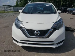 2018 Nissan Note SV z VIN 3N1CE2CP2JL370439, wystawiony jako Copart lot #63613725 z przebiegiem 132 095 mil mil oraz Czysty tytuł • Clean title. Historia ofert i sprzedaży dostępna na DreamBid. Obrazek 5.
