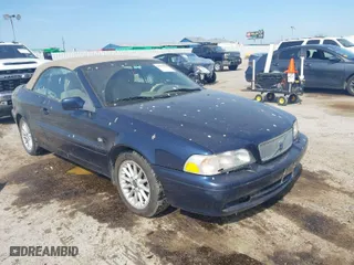 2000 Volvo C70 with VIN YV1NC56D1YJ011979, listed as a IAAI auction lot 41879498 with NaN miles. Bid and sale history available at carsss.com. Image 1.