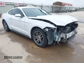 2017 Ford Mustang EcoBoost z VIN 1FA6P8TH4H5230778, wystawiony jako IAAI lot #41635750 z przebiegiem 76 882 mil mil oraz . Historia ofert i sprzedaży dostępna na DreamBid. Obrazek 1.