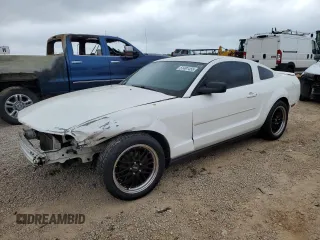 2008 Ford Mustang Deluxe with VIN 1ZVHT80N385107270, listed as a Copart auction lot 51491455 with 200,786 mi miles and Salvage Title. Bid and sale history available at DreamBid. Image 1.