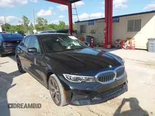 2022 BMW 3 Series 330i с VIN WBA5R1C05NFL77244, выставлен на аукционе IAAI как лот 41667834 с пробегом 38 964 миль миль и . История ставок и продаж доступна на DreamBid. Изображение 1.
