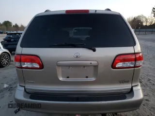 2002 Toyota Sienna LE with VIN 4T3ZF13C12U498273, listed as a Copart auction lot 82745224 with 144,265 mi miles and Non Repairable. Bid and sale history available at carsss.com. Image 6.