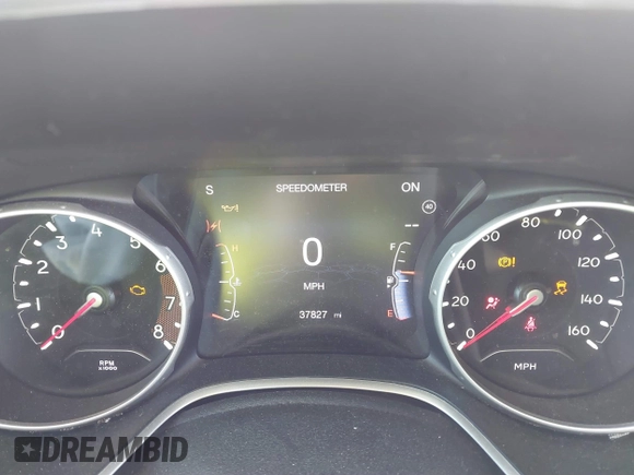 2020 Jeep Compass Altitude z VIN 3C4NJCBB1LT234979, wystawiony jako IAAI lot #41872466 z przebiegiem 37 827 mil mil oraz . Historia ofert i sprzedaży dostępna na DreamBid. Obrazek 7.