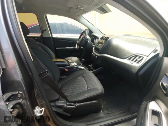 2017 Dodge Journey SXT с VIN 3C4PDCBG4HT533952, выставлен на аукционе Copart как лот 53990955 с пробегом 155 060 миль миль и Чистый • Clean title. История ставок и продаж доступна на DreamBid. Изображение 5.