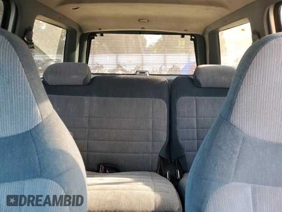 1996 Ford Explorer XL с VIN 1FMDU34X9TZA13792, выставлен на аукционе Copart как лот 58668525 с пробегом 123 231 миль миль и Списание • Salvage title. История ставок и продаж доступна на DreamBid. Изображение 10.